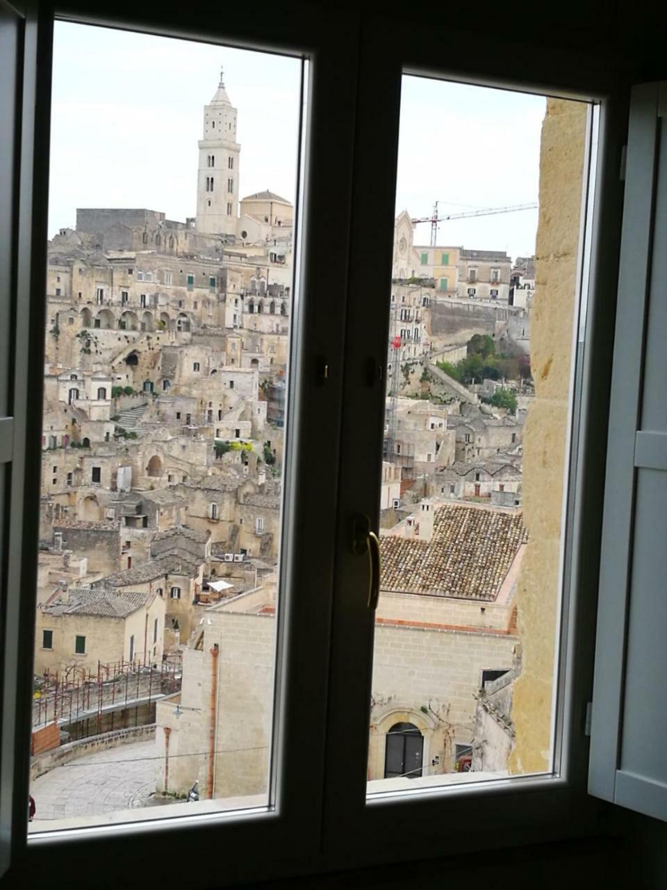 5 Elementi Sassi